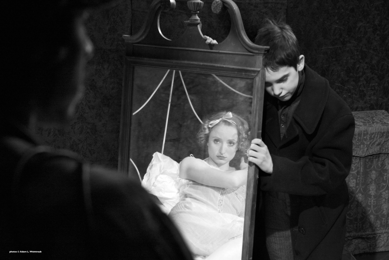 Yesterday / All my troubles seemed so far away... - News II, 4