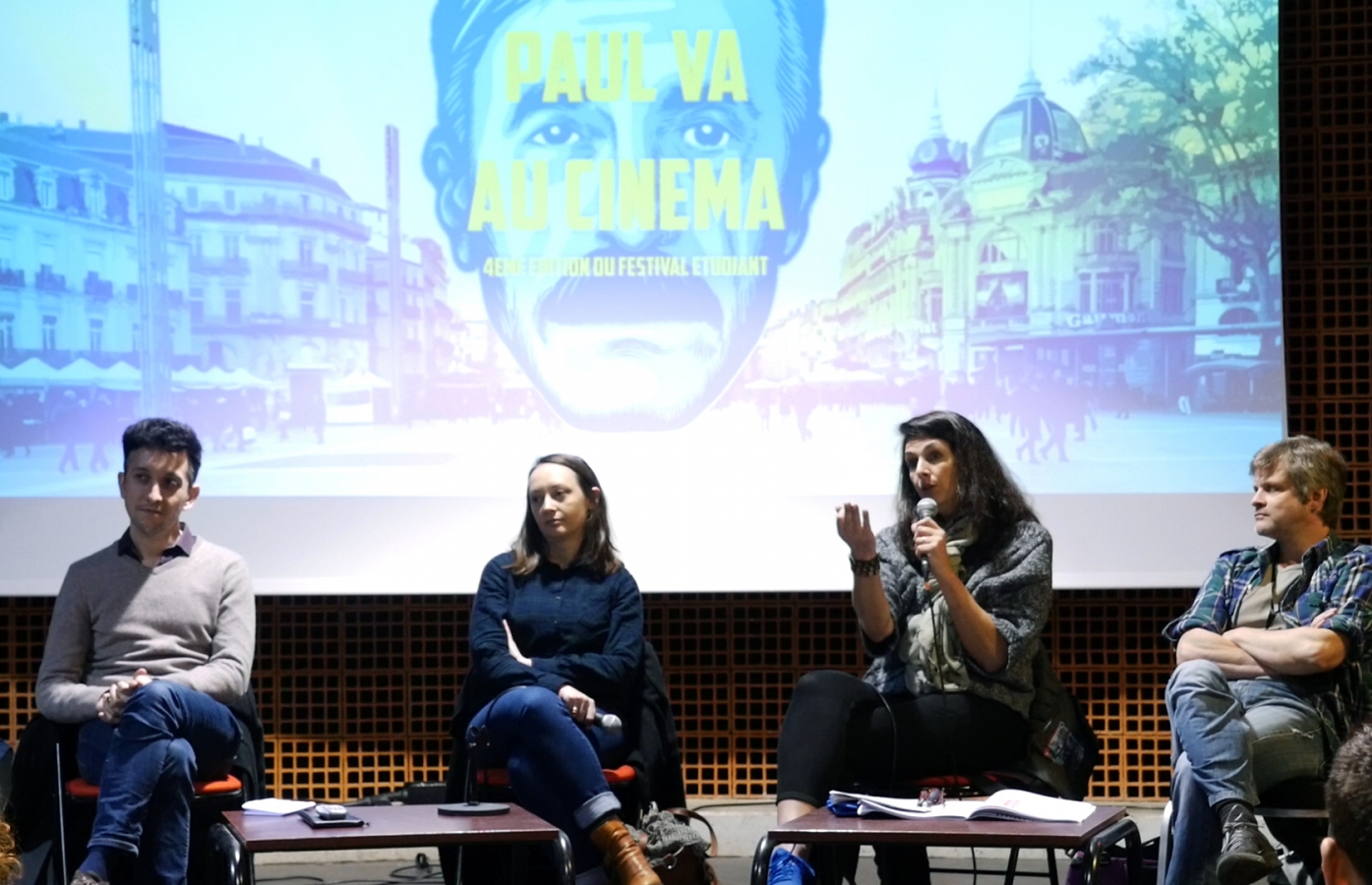 Paul va au cin&eacute;ma