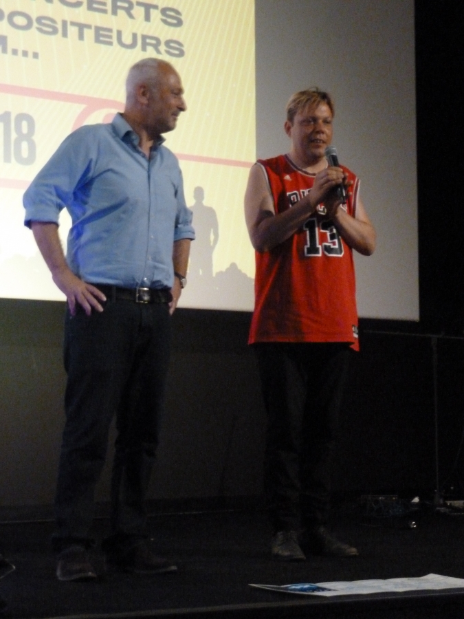 LE CIEL &Eacute;TOIL&Eacute; AU-DESSUS DE MA T&Ecirc;TE